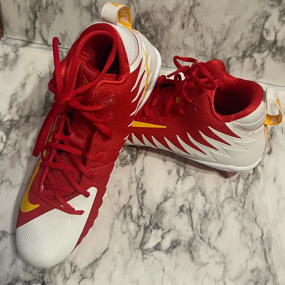 Nike Red&Yellow Alpha Menace Pro KC Chiefs 3/4 Mid Football Cleats Like New!